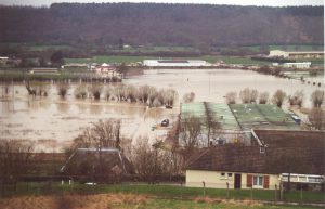 Les inondations sur Brionne, mars 2001